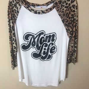 BOHO JANE Leopard Mom Life Animal Print Baseball T-shirt 3/4 Sleeve Medium Top